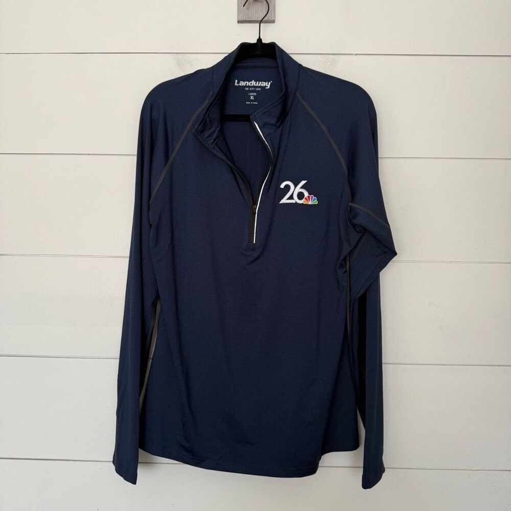 Landway x The City Women’s XL NBC 26 1/4 Zip Pullover New